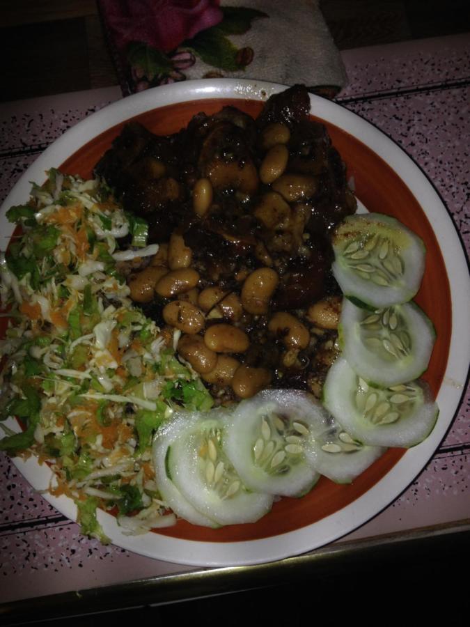 15 Min From The Airport In Kingston Jamaicaアパートメント エクステリア 写真