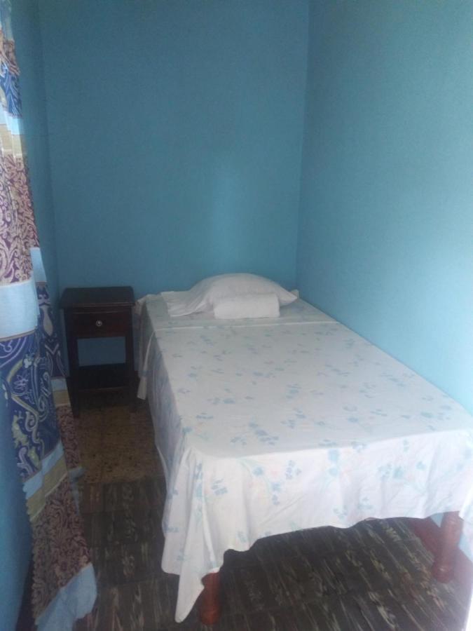 15 Min From The Airport In Kingston Jamaicaアパートメント エクステリア 写真